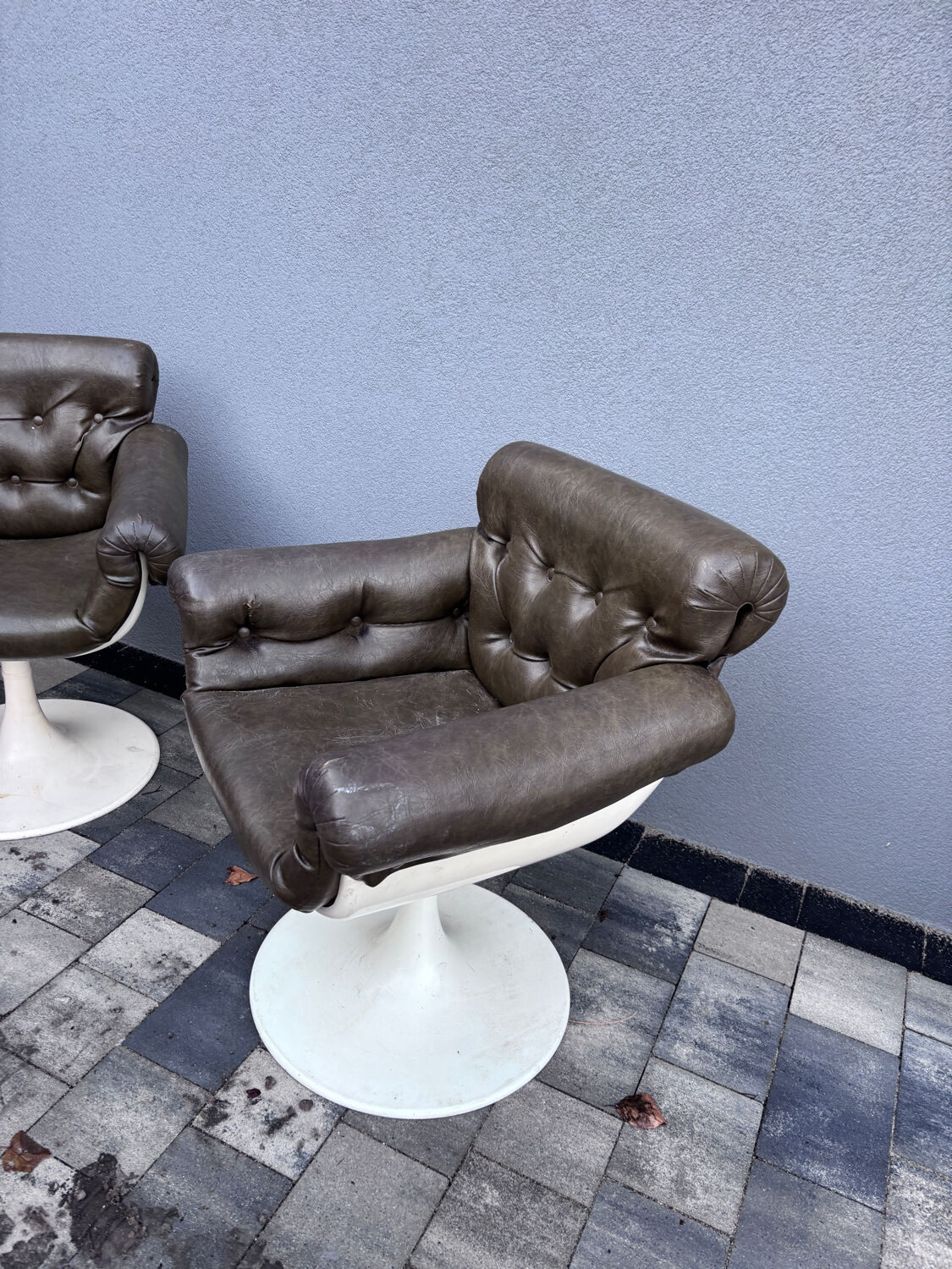 Pair of Tulip Chairs