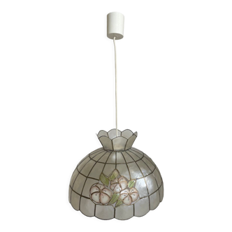 Mother-of-pearl pendant light