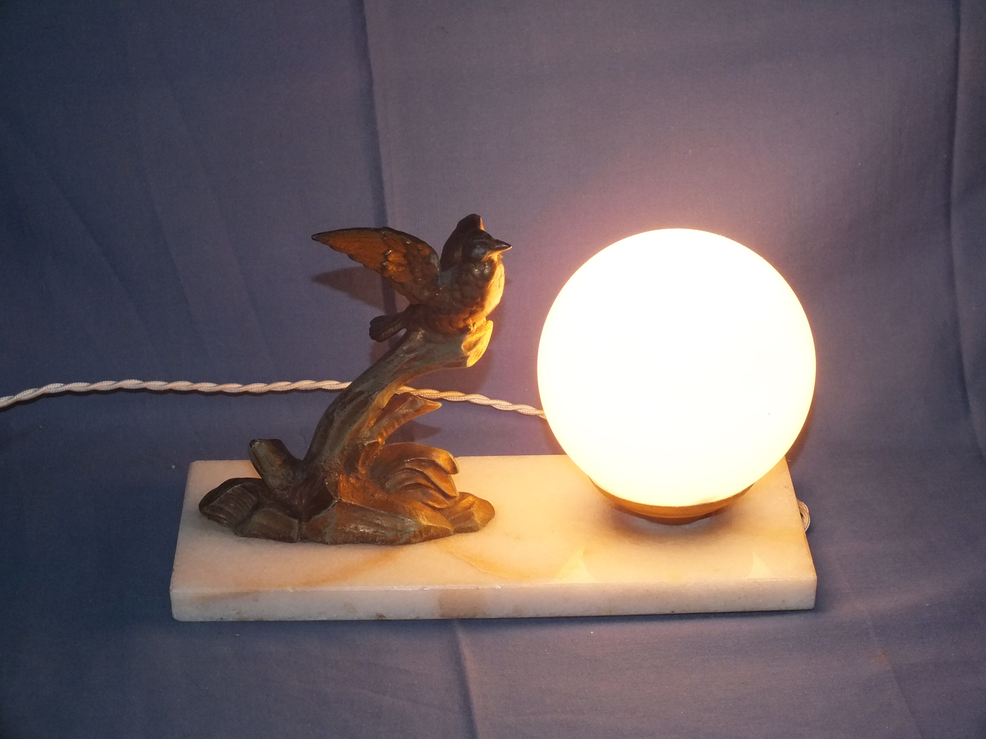 50s nightlight to the bird