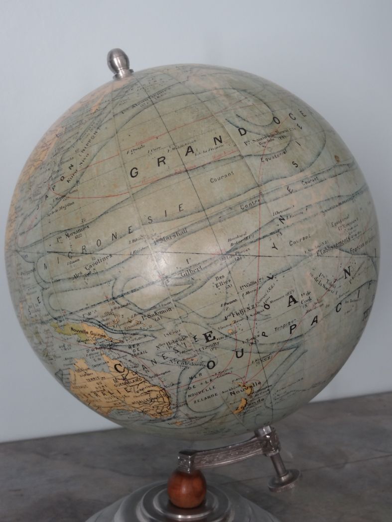 Globe Terrestrial Forest early twentieth, diam. 20 cm