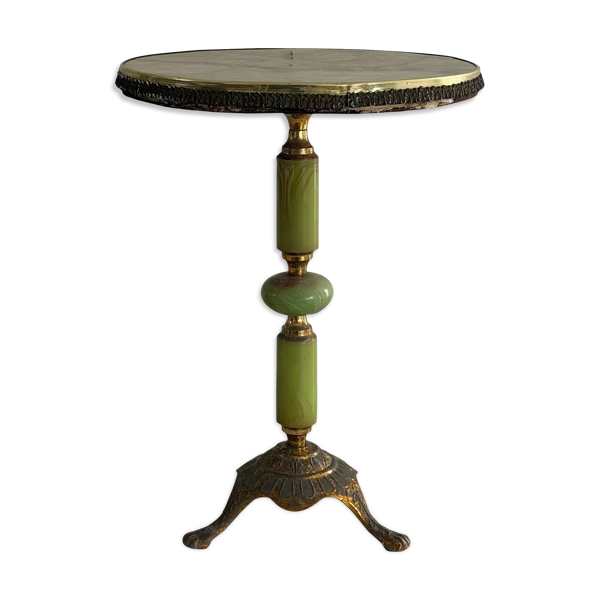 Table d'appoint du milieu du siècle en marbre vert et base en laiton, années 1960, Italie
