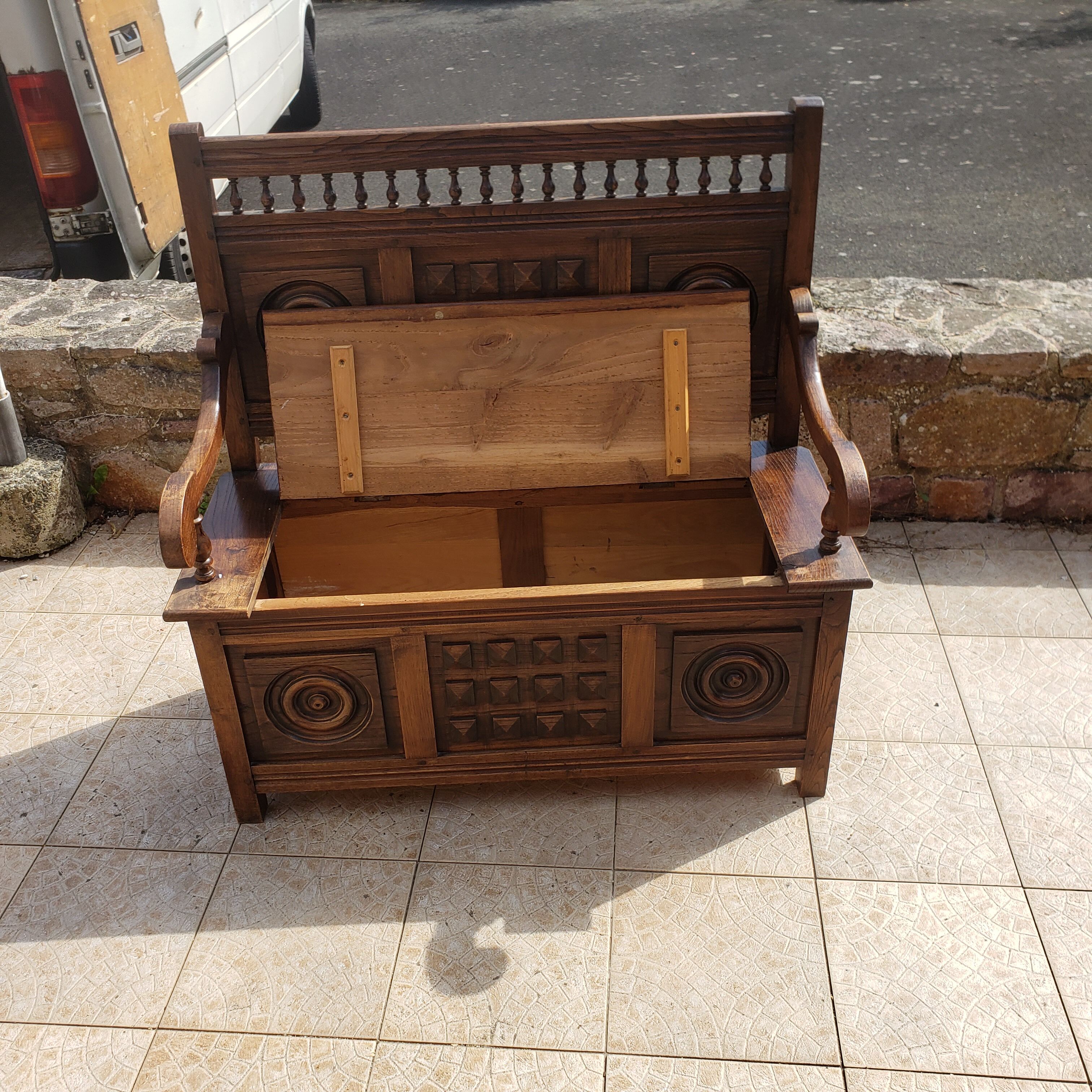 Banc coffre