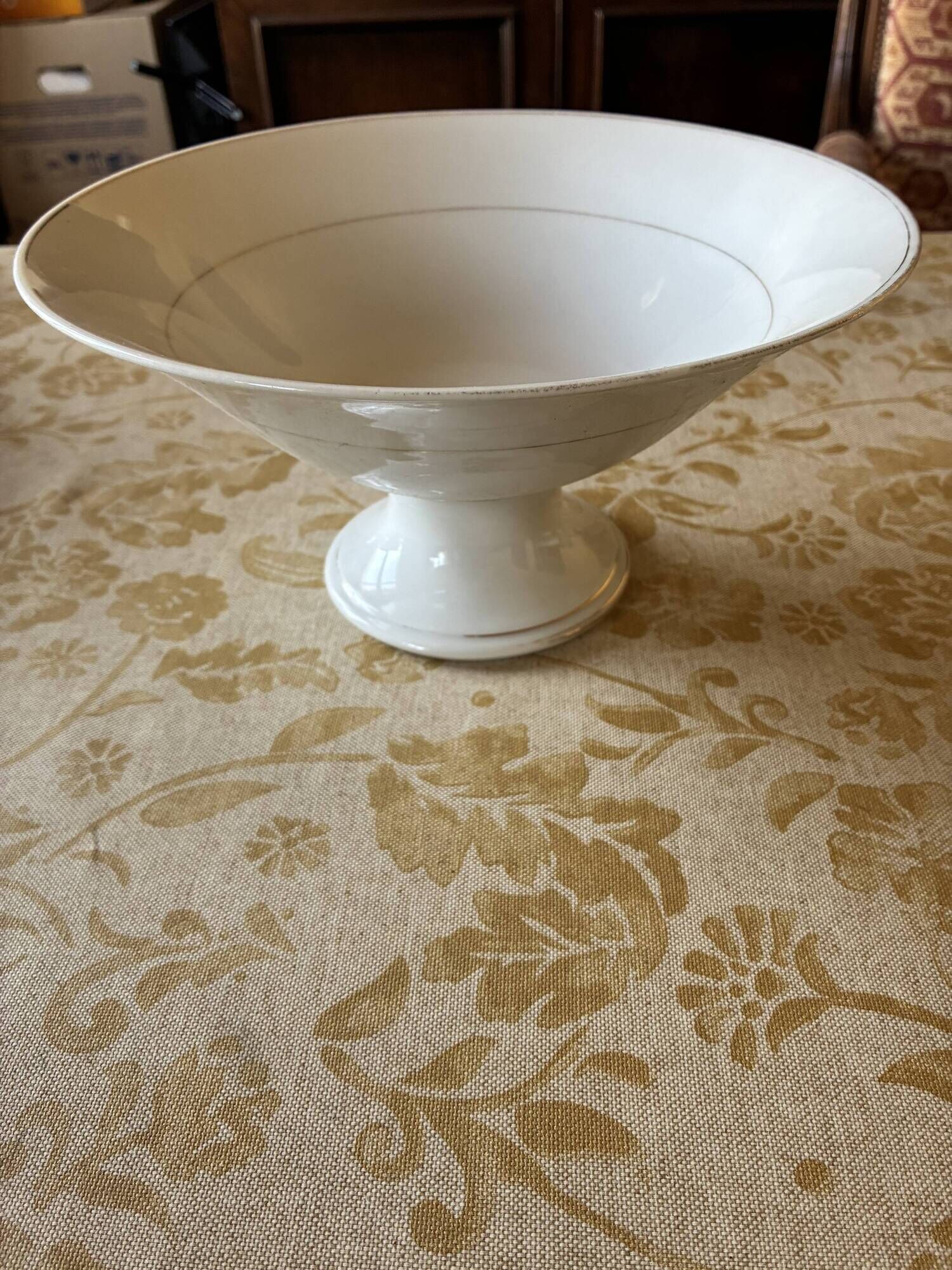 Service ancien de table en porcelaine de Limoges