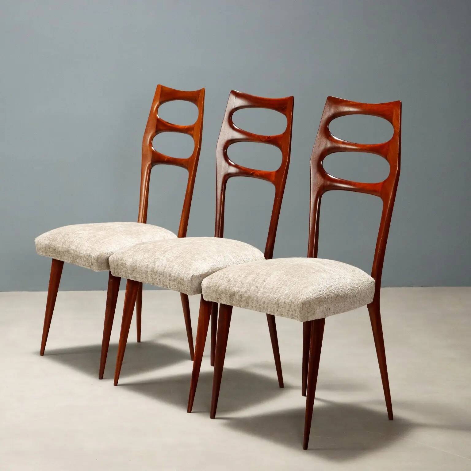 Chaises vintage en hêtre et tissu, design, Italie, années 1950, restaurées
