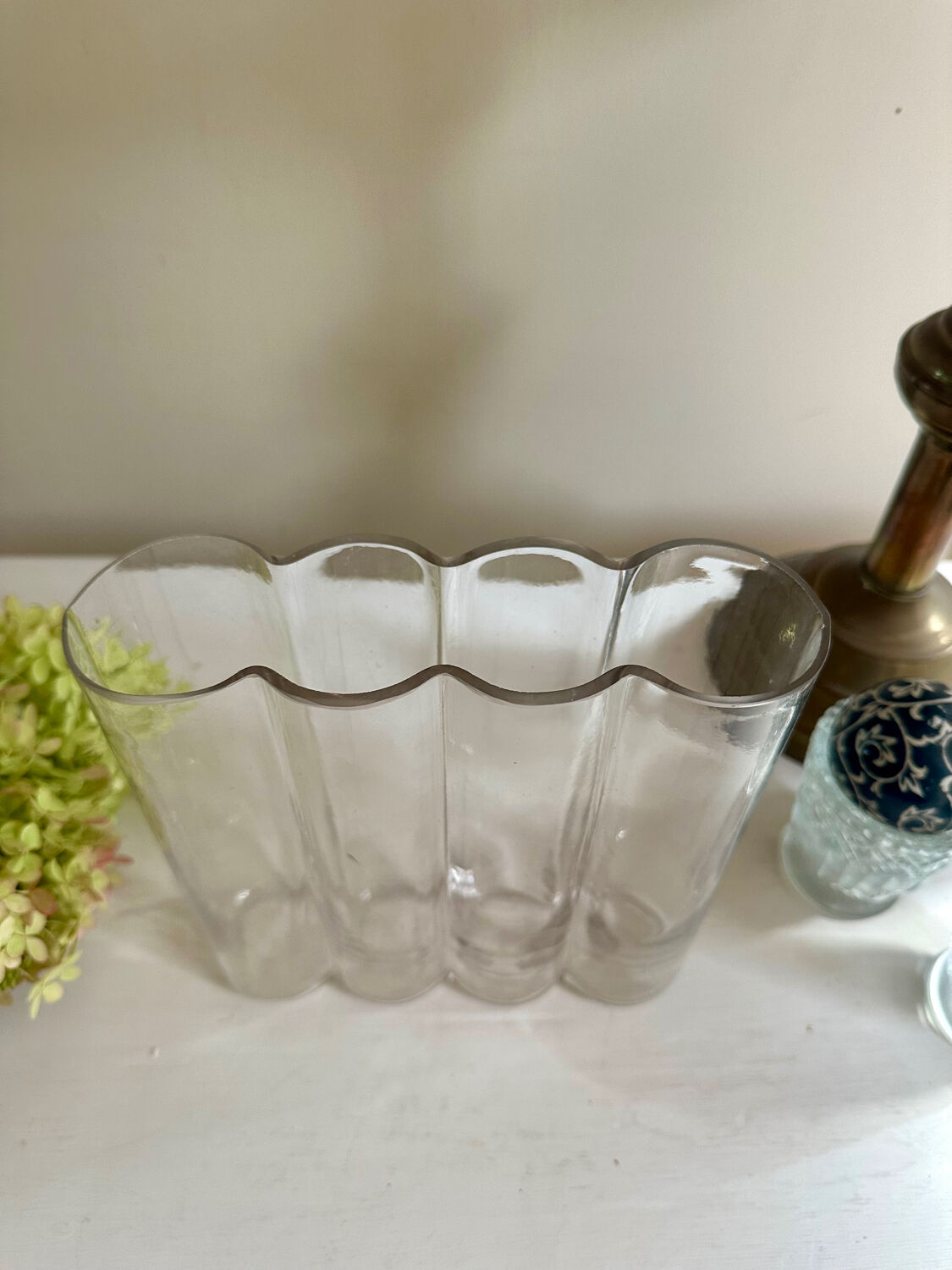 Glass tube vase