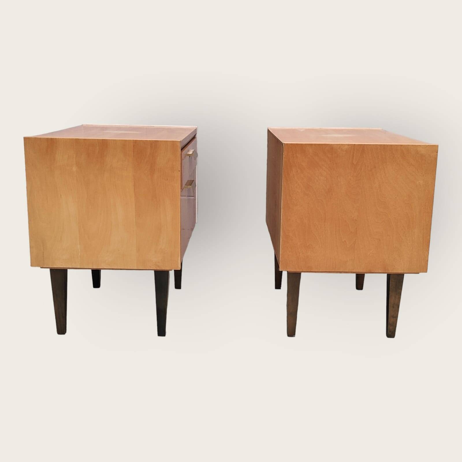 Deux chevets du milieu du siècle