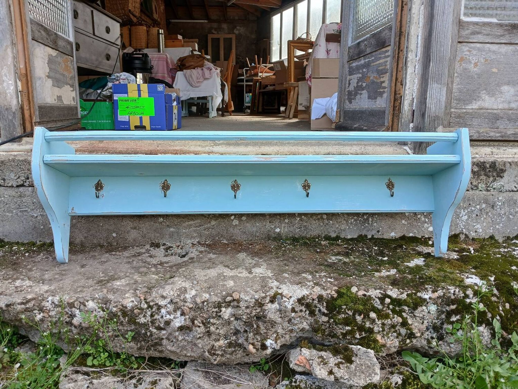 Étagère murale ancienne en bois