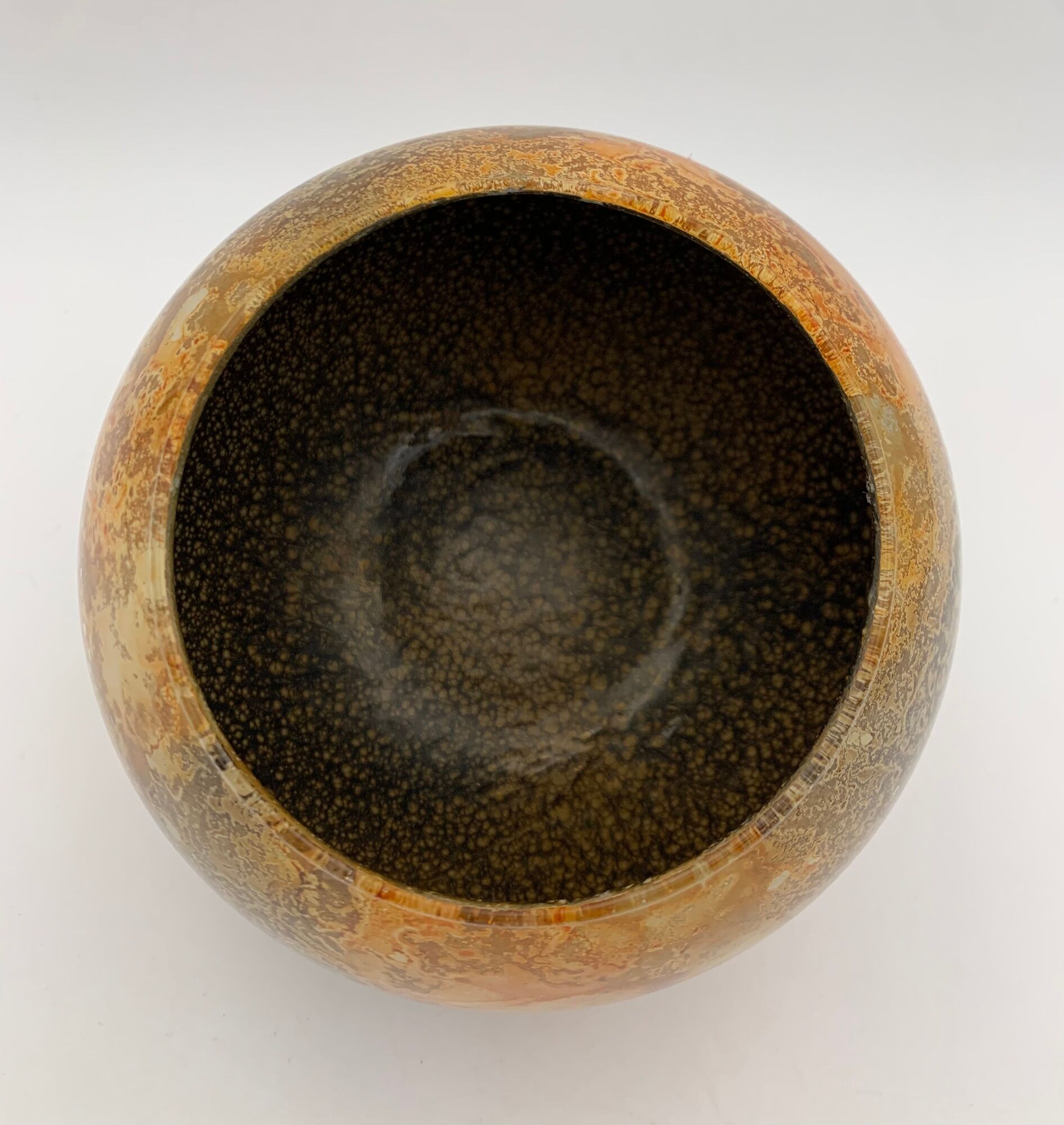 Line lacquer vase, france, lacquered glass,