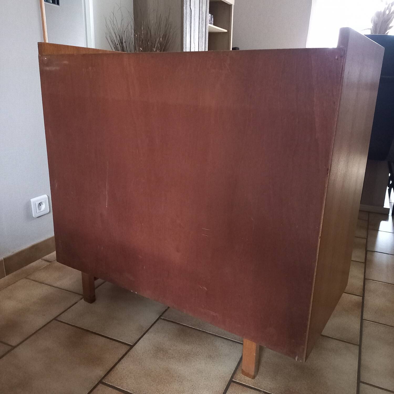 Vintage chest of drawers