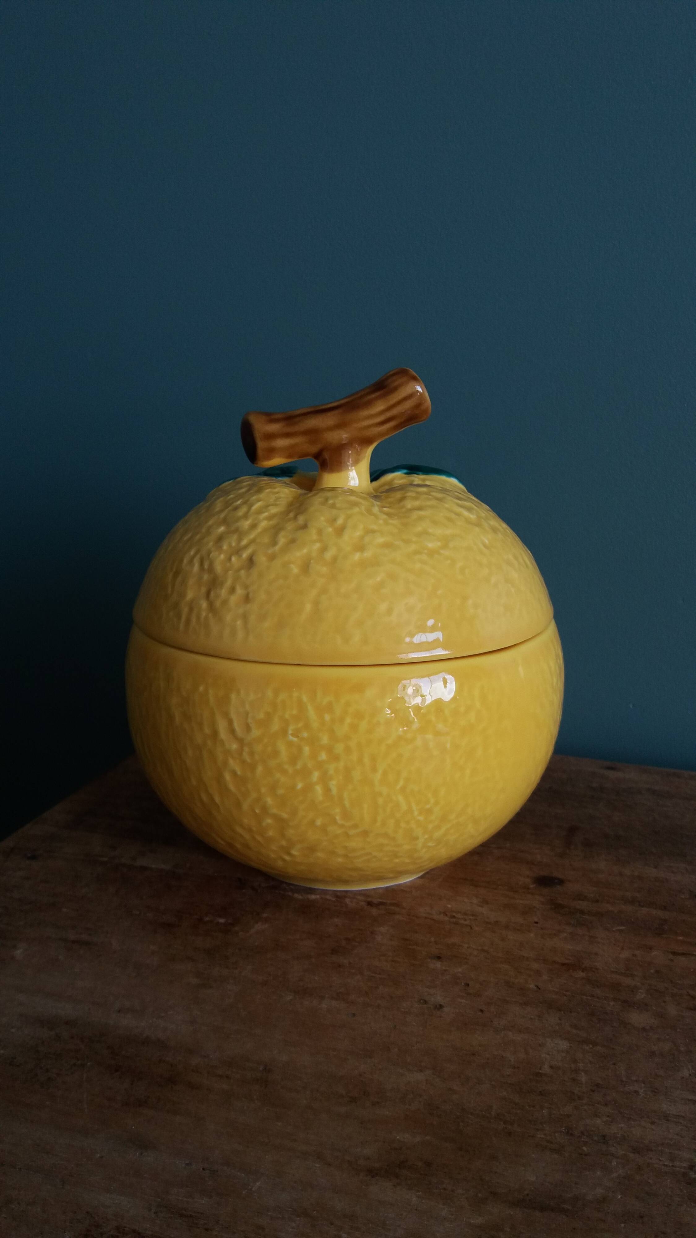 Sugar bowl candy dish box lemon in slipware