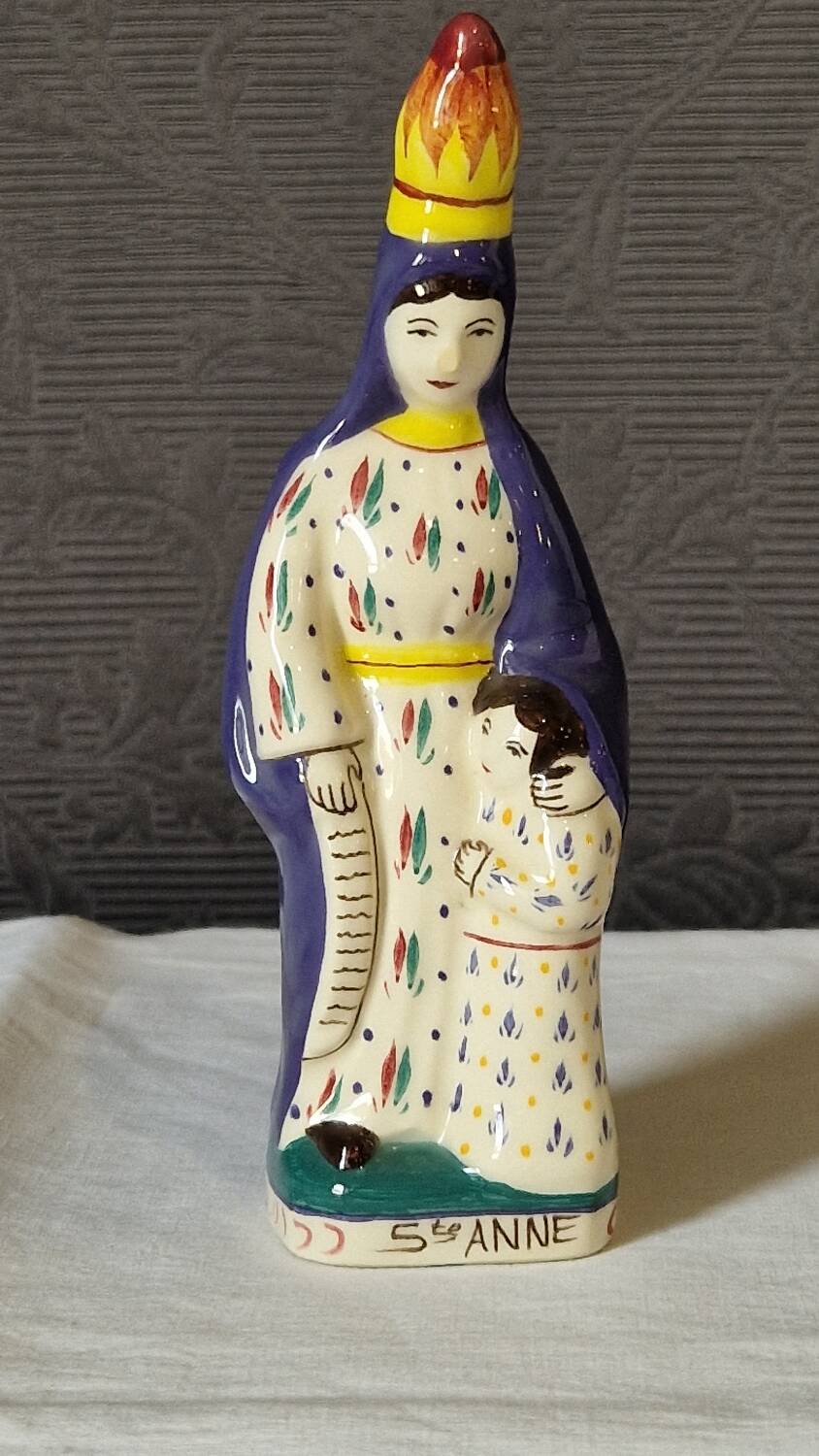 Saint Anne earthenware Quimper