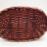 Wicker storage basket, oval and lined with fabrics, with lid