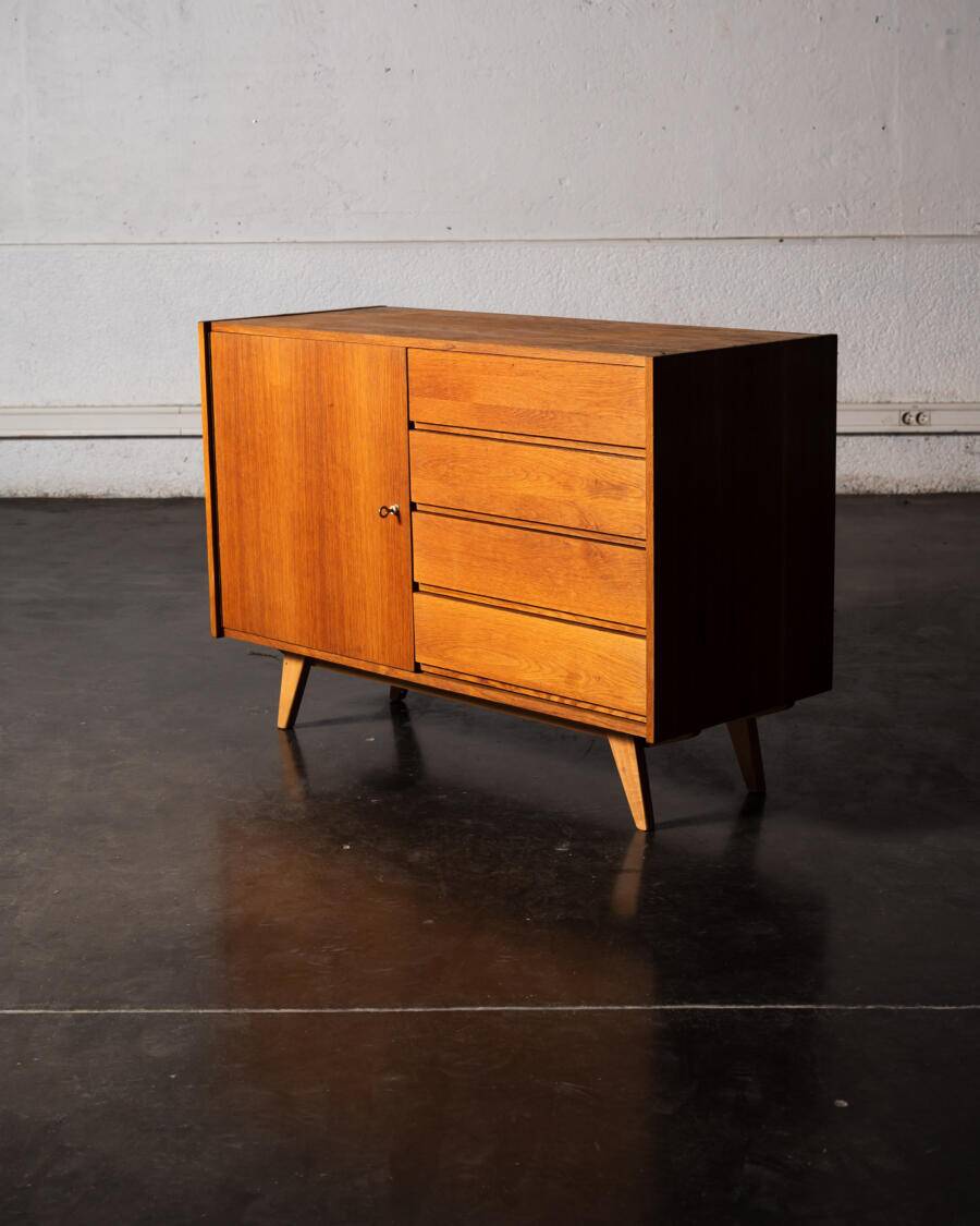 Buffet Jiri Jiroutek all wood