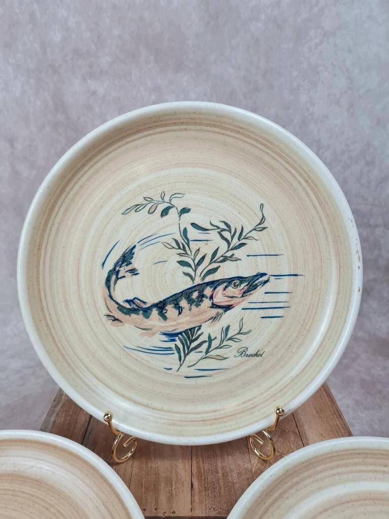 Set of 5 vintage Granville plates, fish design.