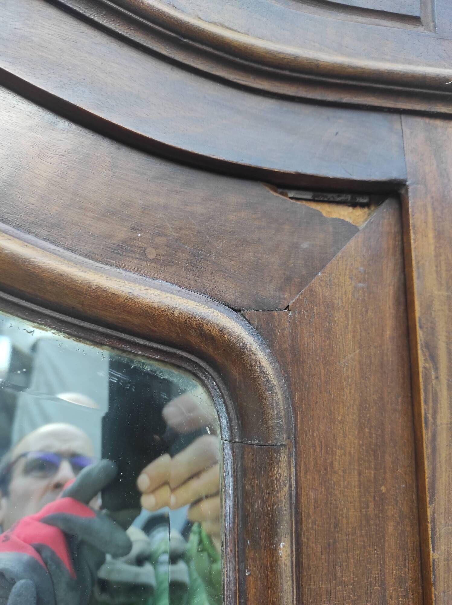 Old hosiery shell mirror cabinet Louis XV XIXth century beveled mirror mercury 2 drawers
