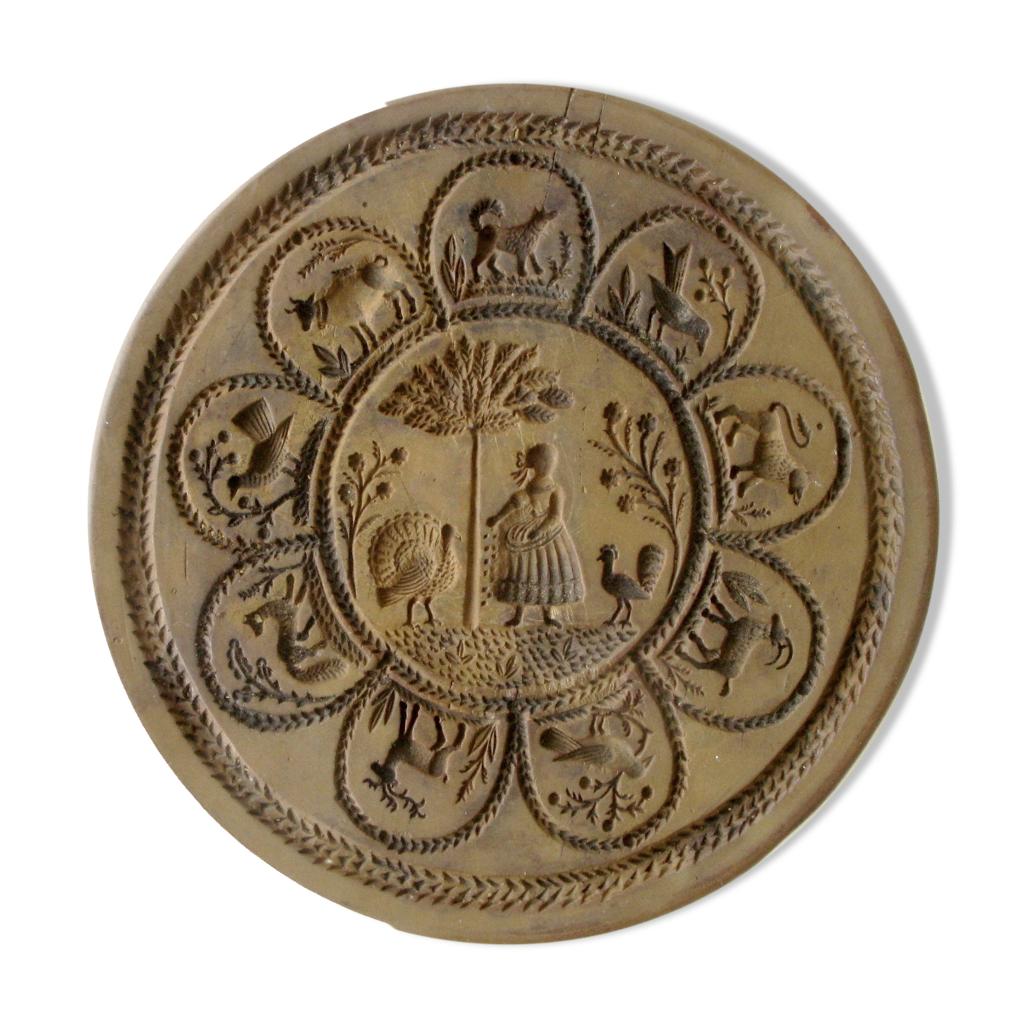 Artisanal carved solid wood underside with mountain décor - round chalet décor