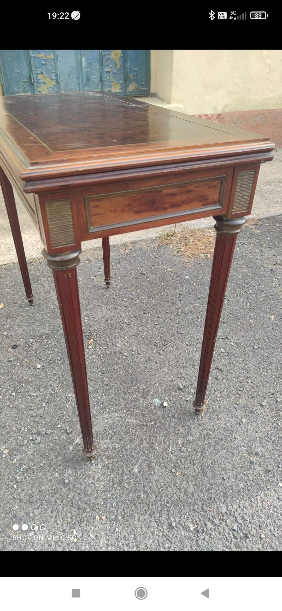 Game table in pommeled Cuban mahogany and bronze, Napoleon III period, circa 1870