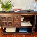 Commode ancienne en bois massif