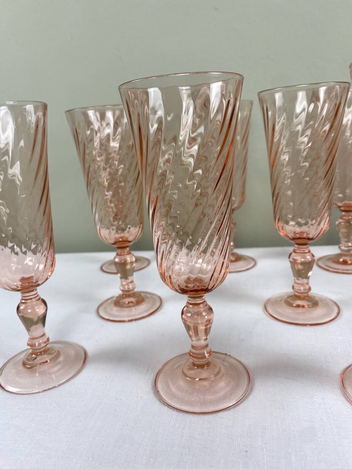 8 vintage Rosaline flutes