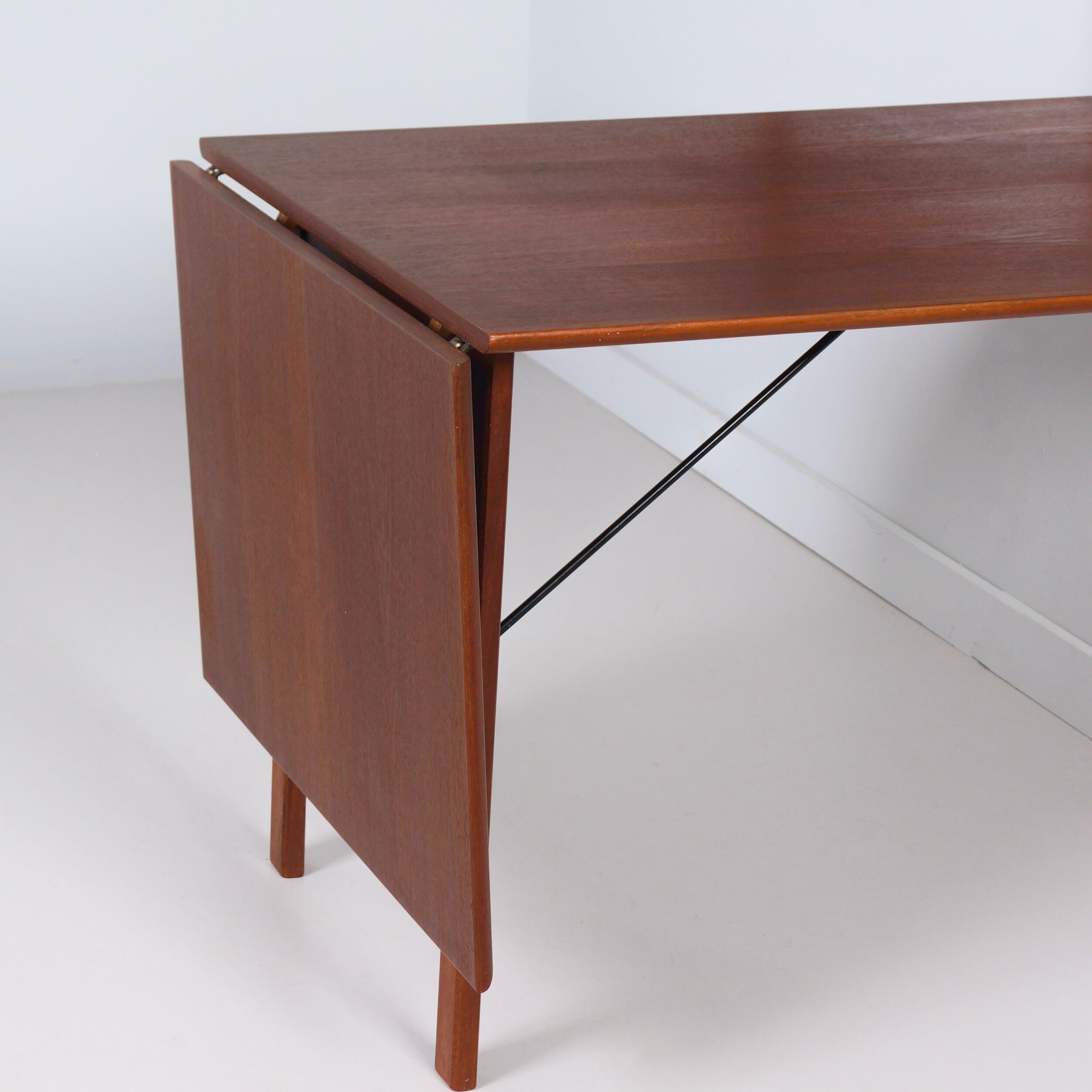 Royal System wall unit with desk by Poul Cadovius for Cado, 1960s – Teak, fold-out