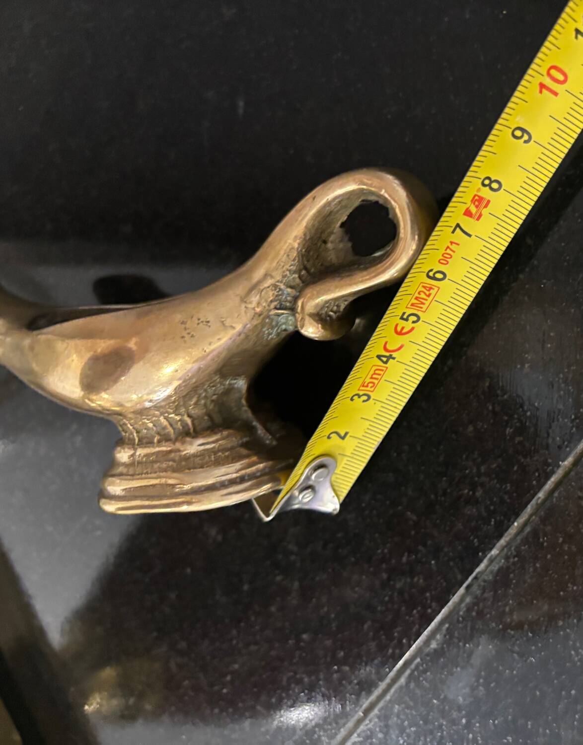 Brass catch-all / ashtray – vintage Aladdin lamp shape