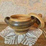 Large Longchamp vintage stoneware vegetable soup tureen