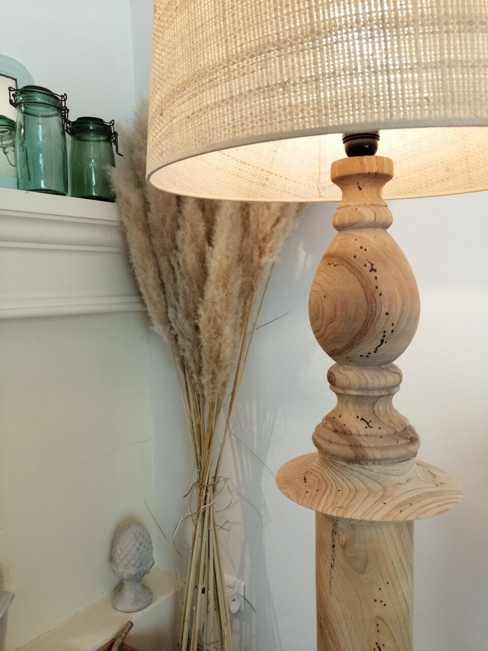 Vintage wooden floor lamp revisited