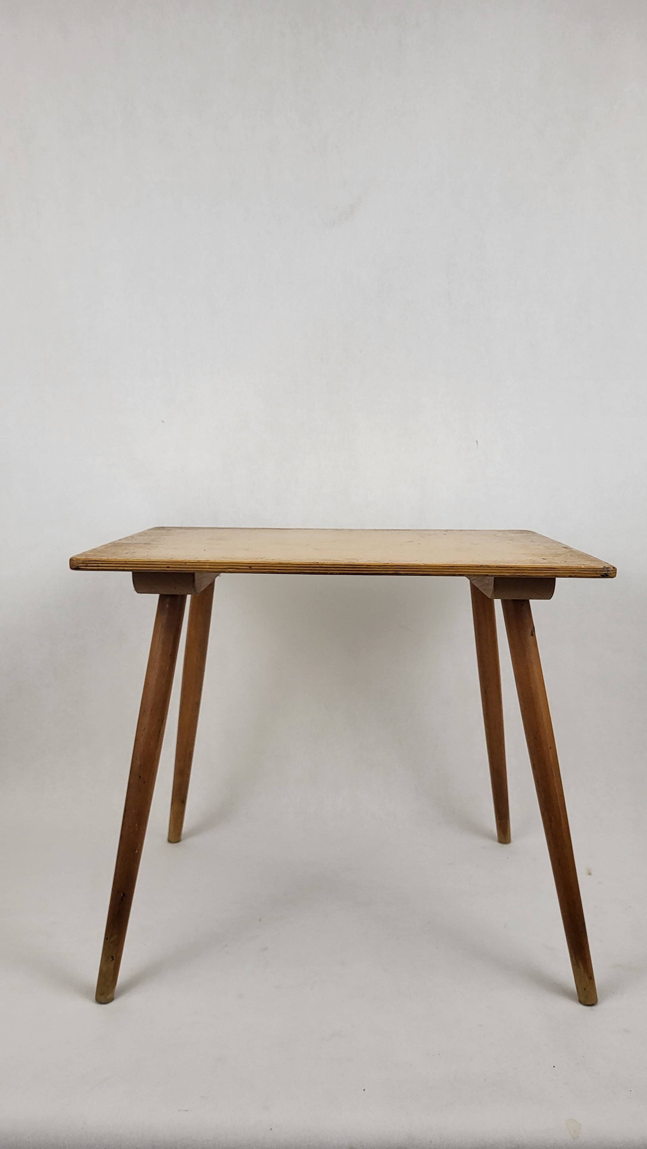 Coffee table spindle legs 1960s