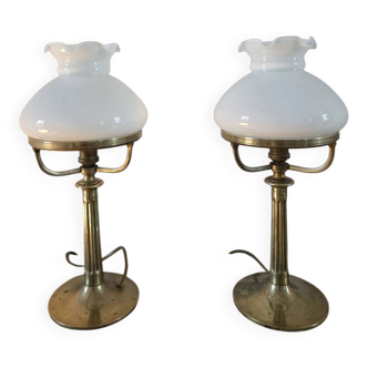 Pair of antique lamps in opaline and brass