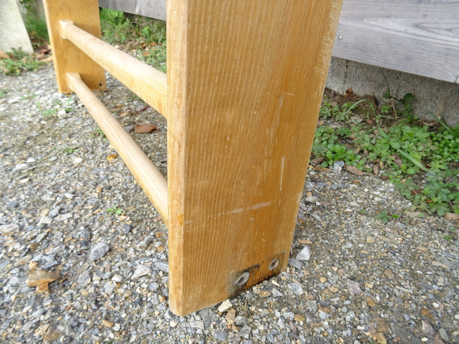 Gymnastics espalier in solid elm