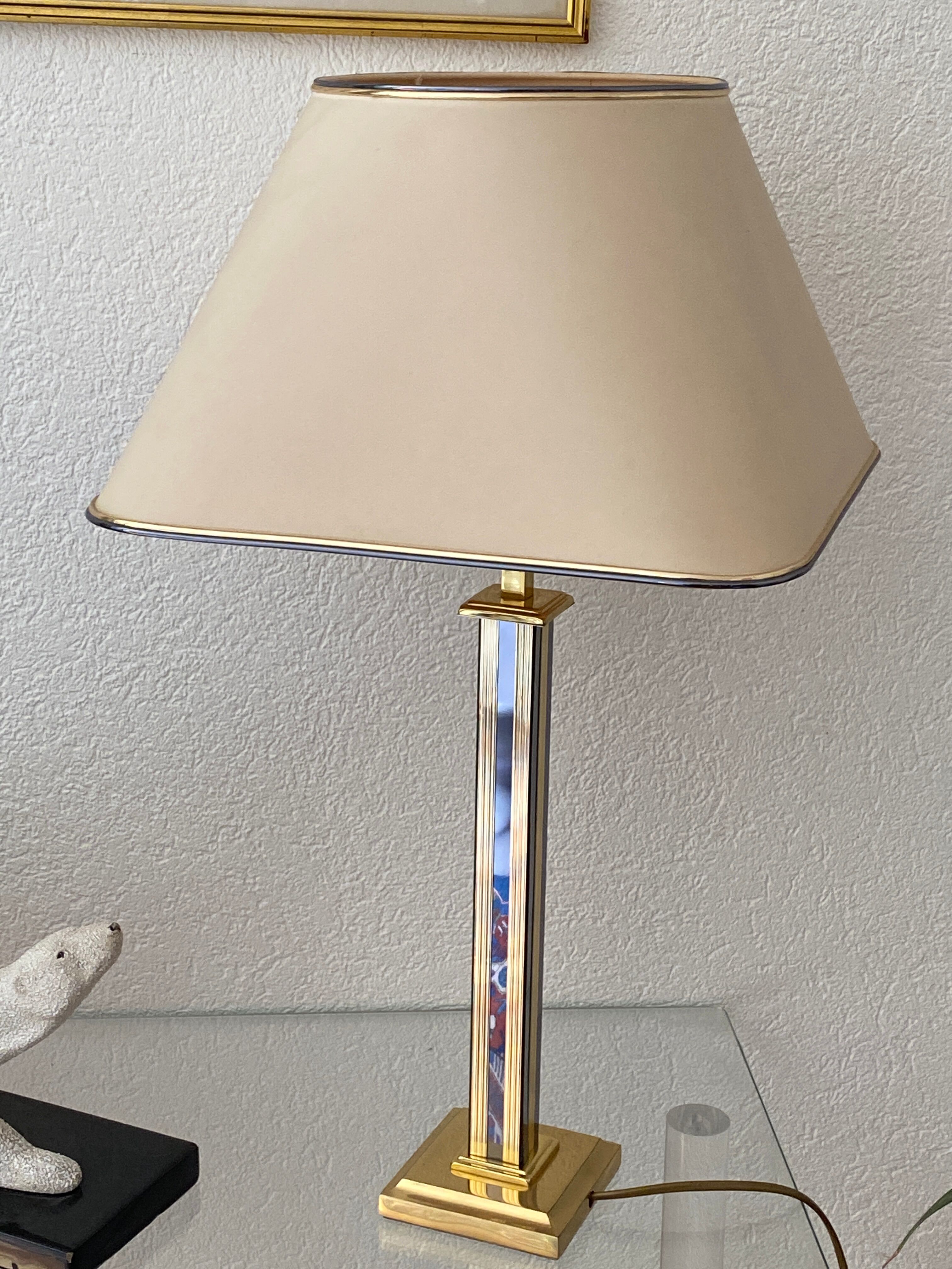 Brass column lamp and mirror