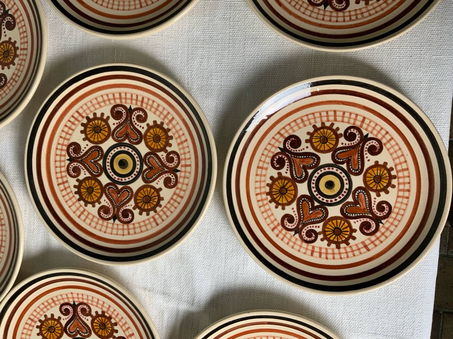 10 assiettes vintage