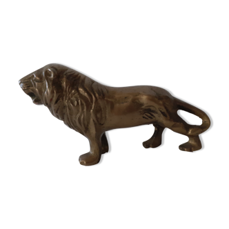 Animal lion in brass or bronze