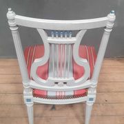 Chaise style Louis XVI laquée dossier lyre