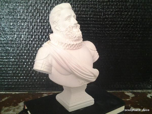 Henri IV Bust in cast plaster H:15cm