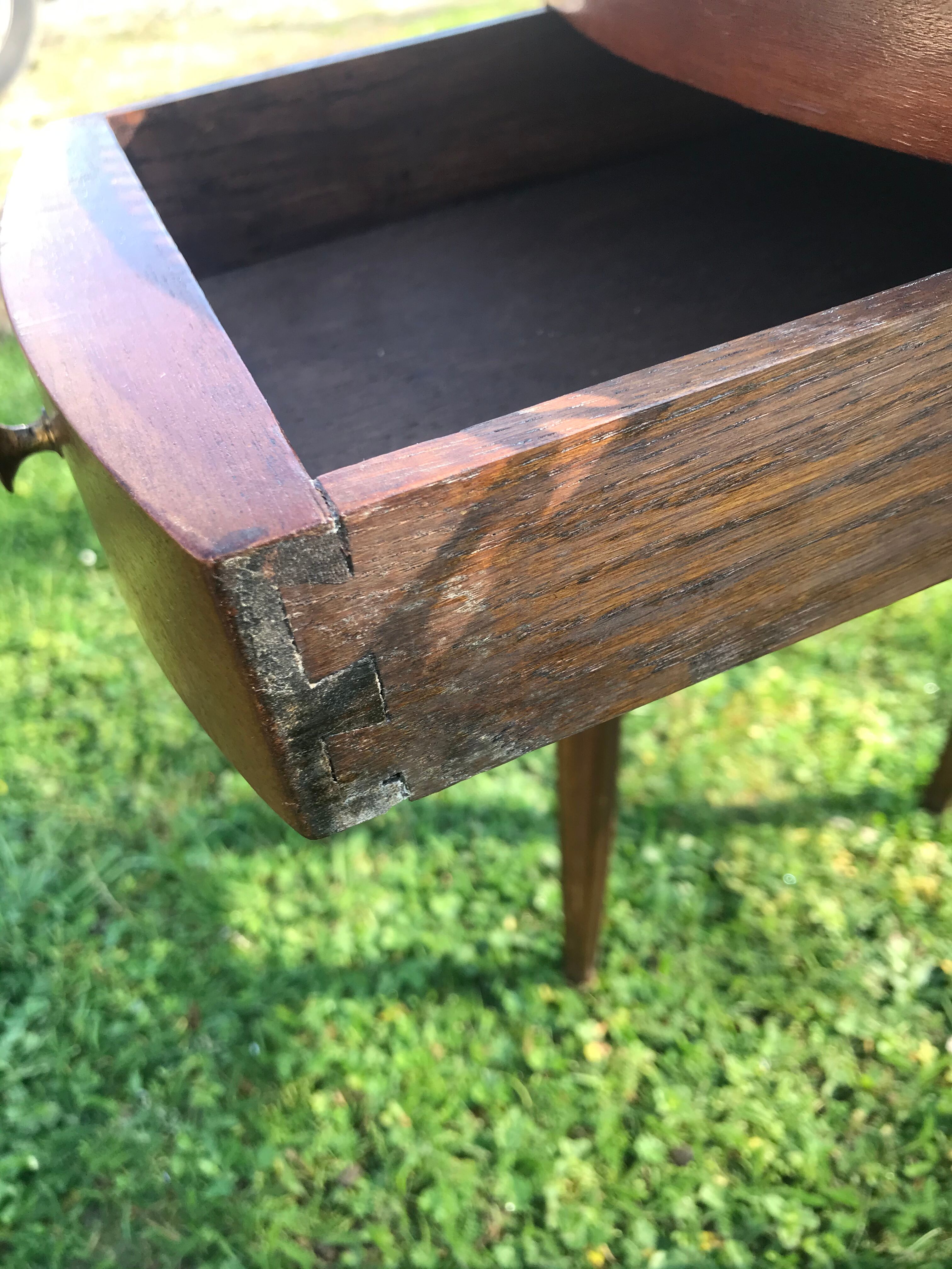 Table bouillotte Louis XVI 1900
