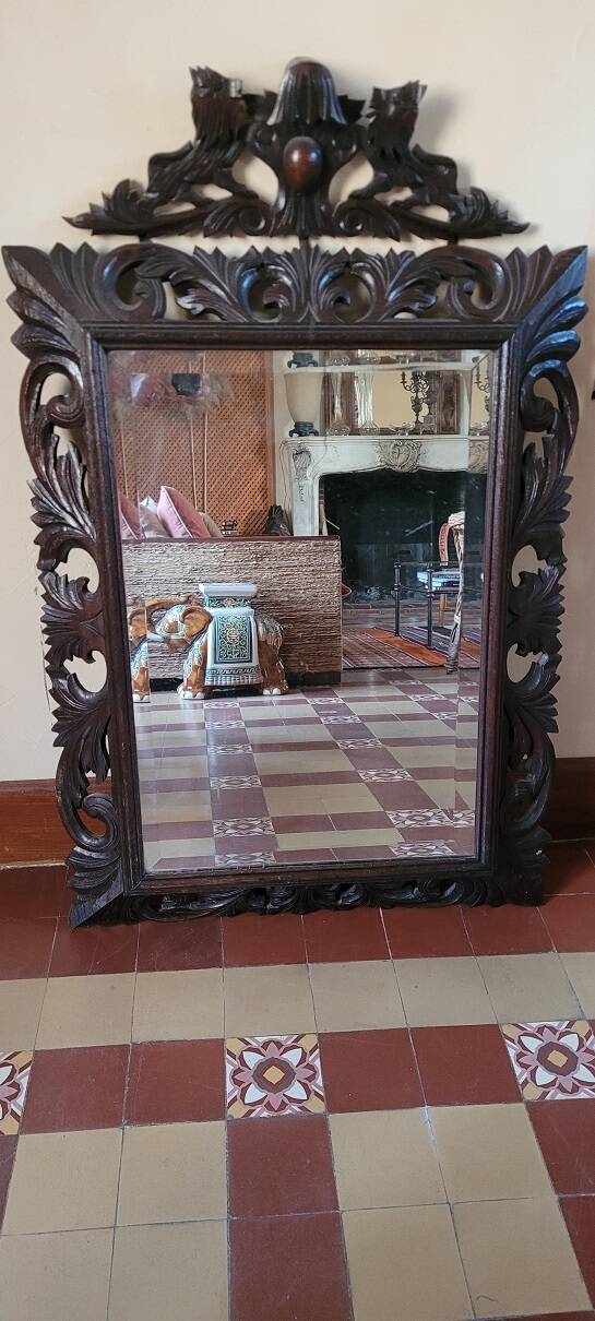 Mirror with pediment, carved wood