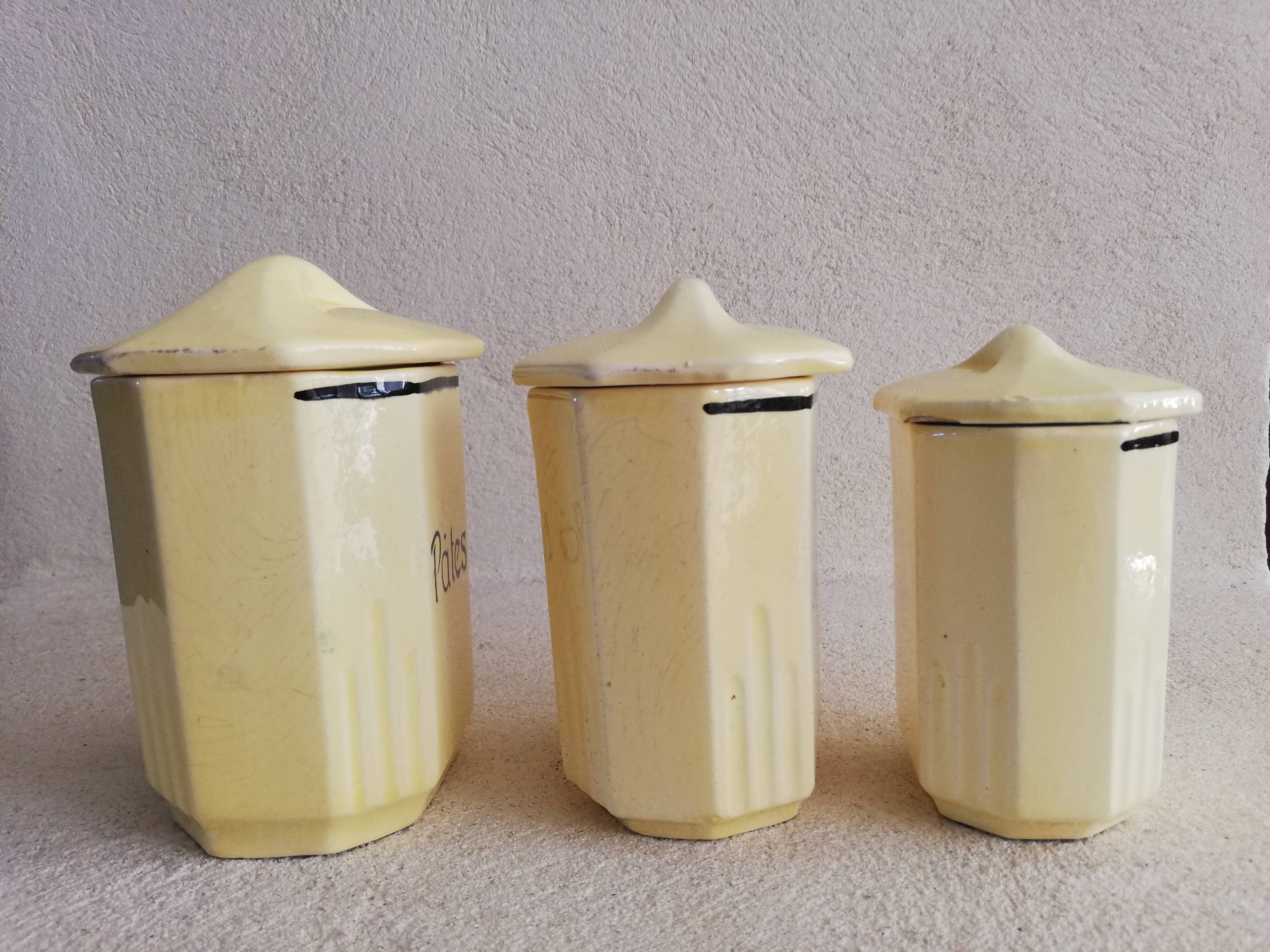 3 vintage spice pots iron earth