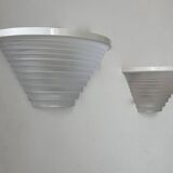 Pair of vintage white lacquered metal and sandblasted glass wall lights, Artemide Italy 1970