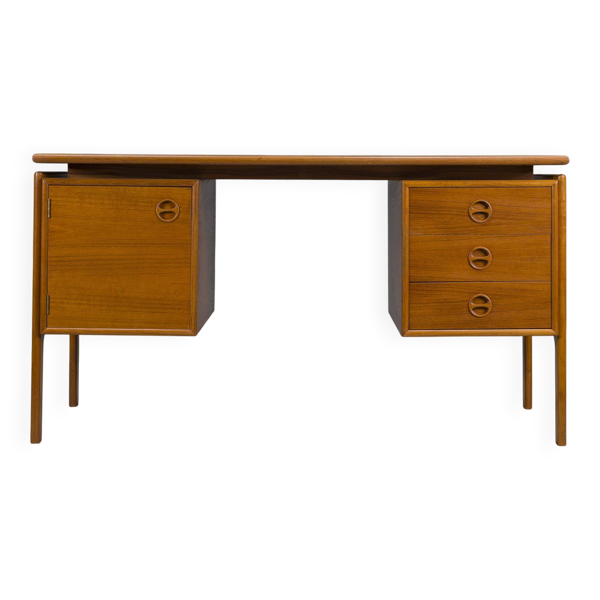 Bureau danois par Arne Vodder pour GV Møbler, 1960 — Beyit