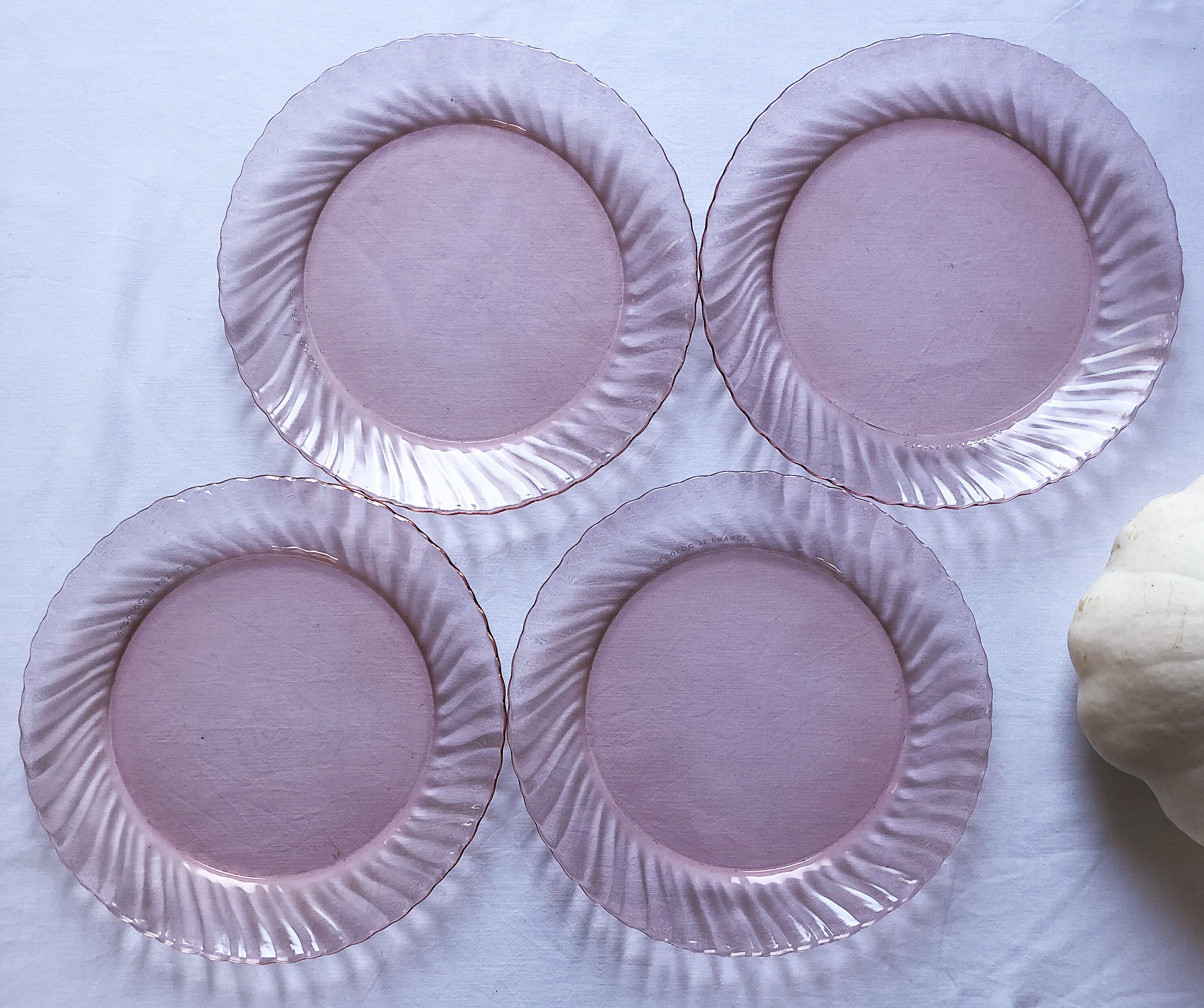 4 rosaline Arcoroc flat plates