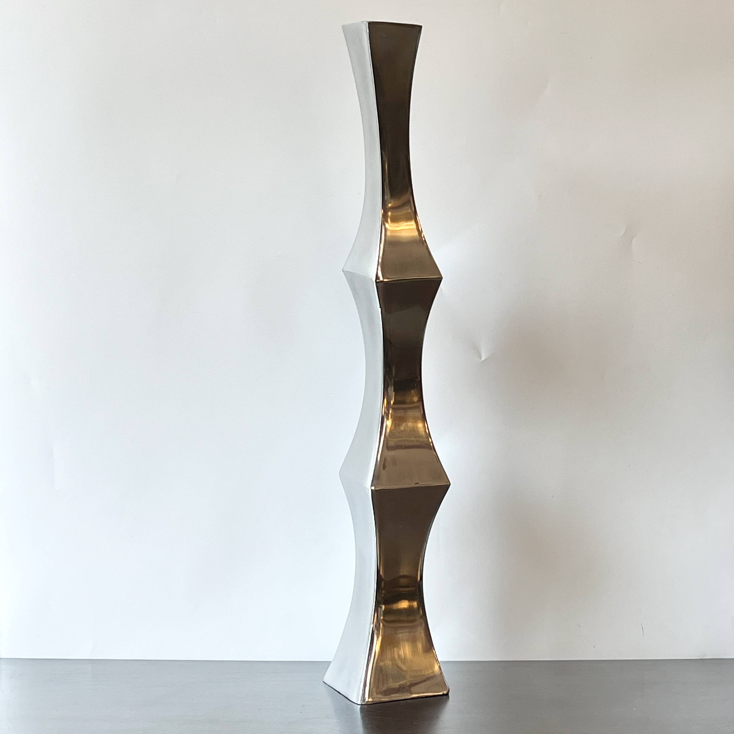 XXL “totem” vase / cast aluminum – 1980s