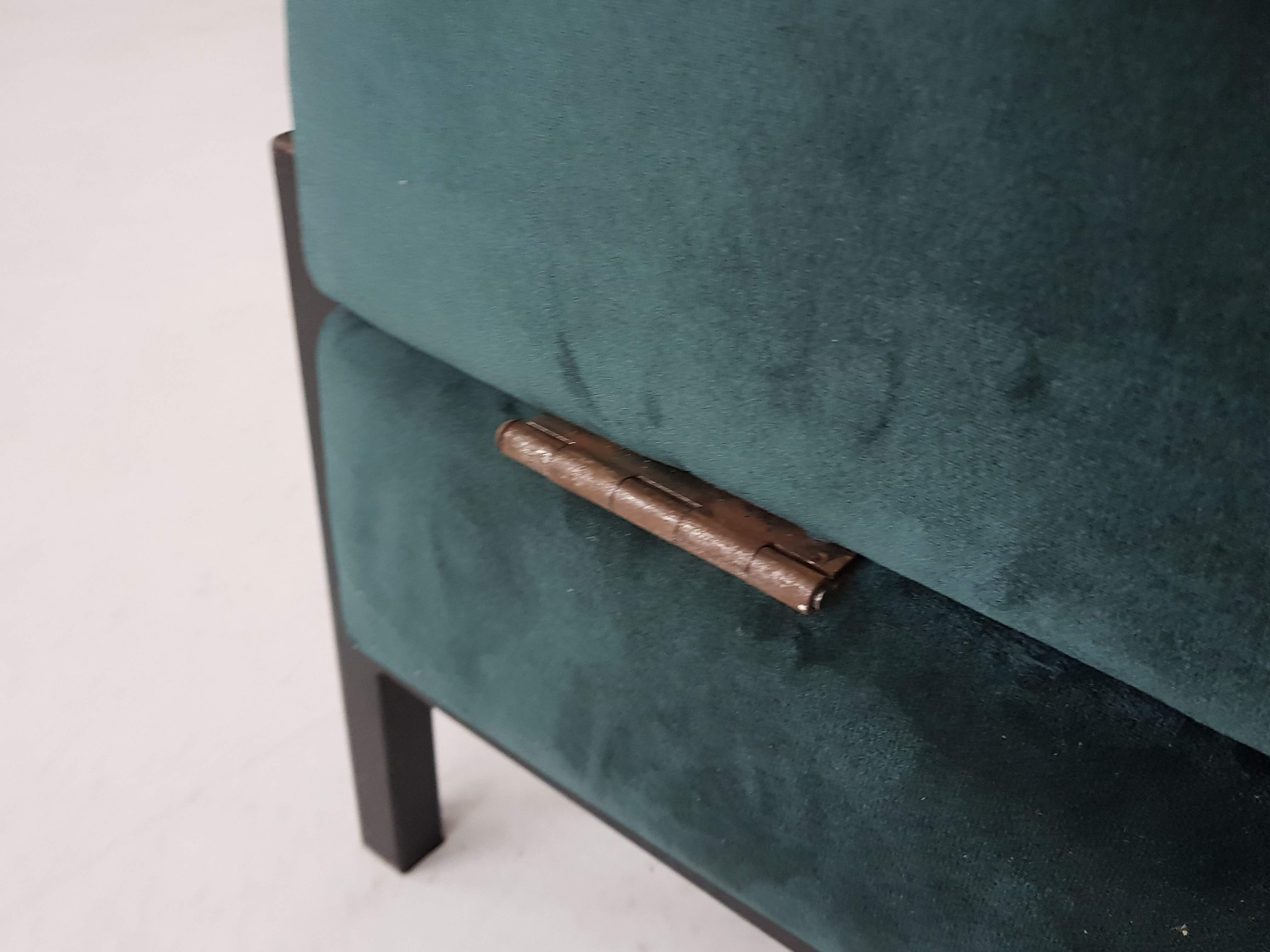 Green velvet daybed Netherlands 1950