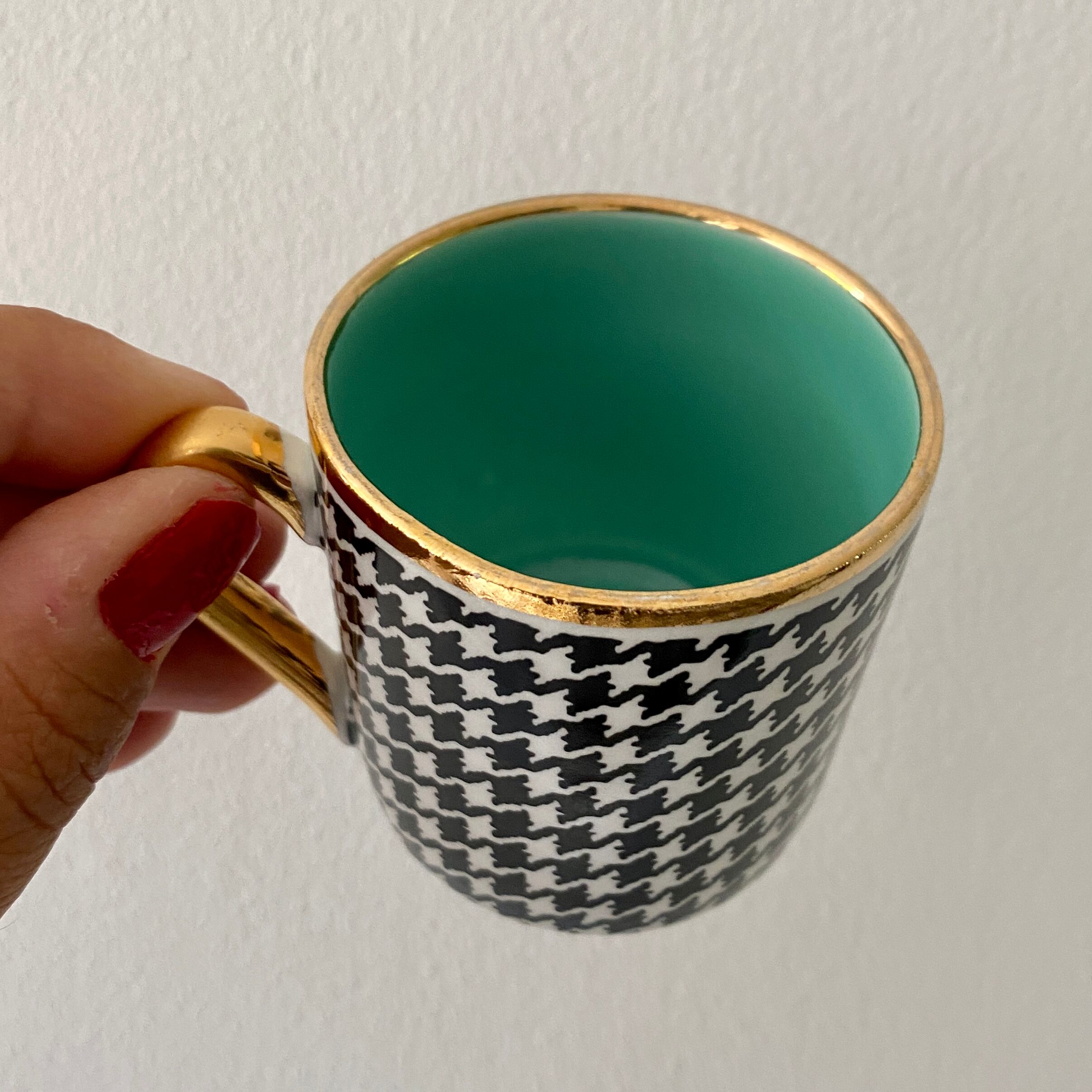 Set of 4 vintage cups Pralognan de Salins