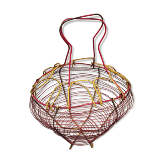 Panier à salade en métal rouge et jaune