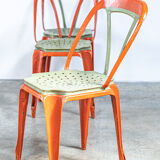 Multipl's three-chair series