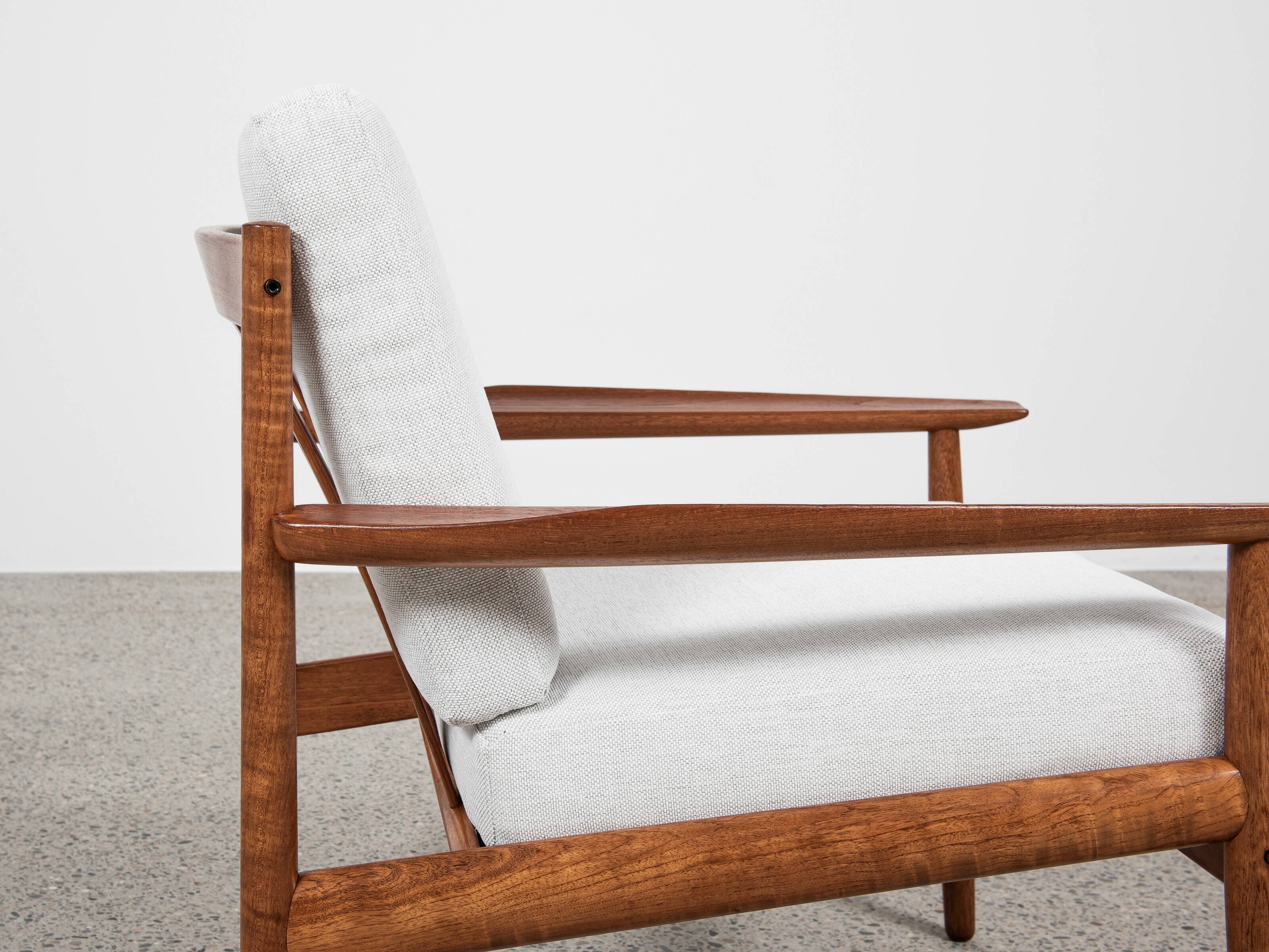 Midcentury Danish pair of easy chairs by Arne Vodder for Glostrup 1960s