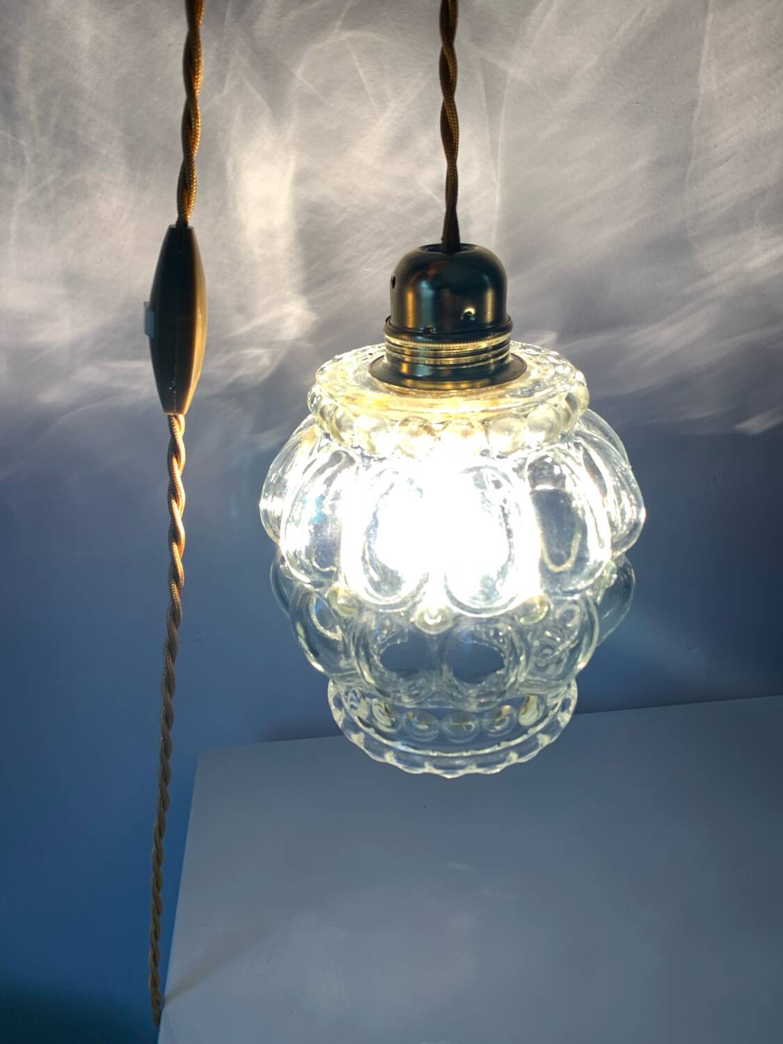 Vintage bubble glass portable lamp to place or hang