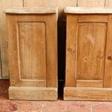 Paire de tables de chevet en pin