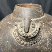 Ethnic art terracotta pot Coclé Panama early 20th century
